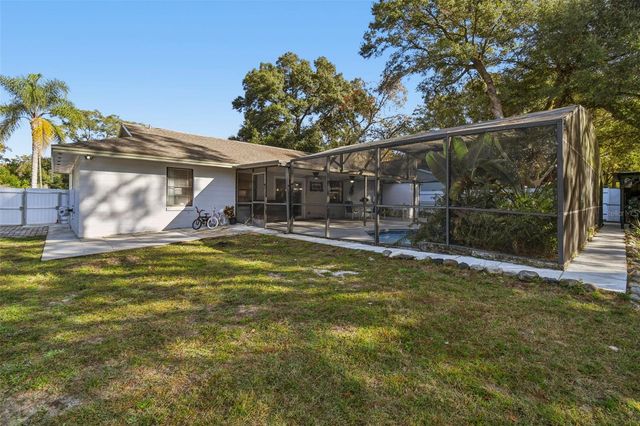 529 BISON CIRCLE, Apopka, FL 32712