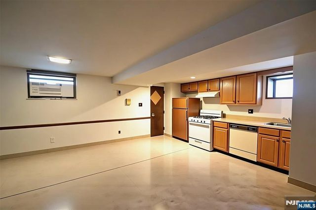 8 Witherspoon Street, Nutley, NJ 07110