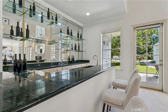 515 W Le Roy, Arcadia, CA 91007