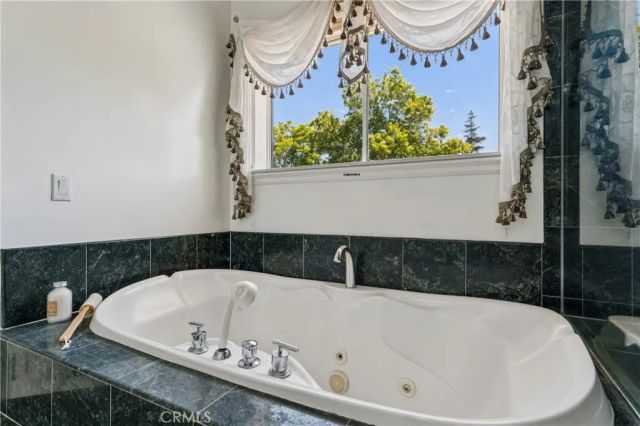 515 W Le Roy, Arcadia, CA 91007