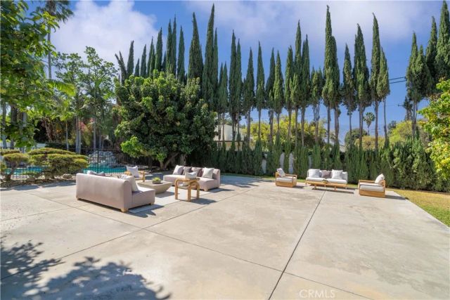 515 W Le Roy, Arcadia, CA 91007