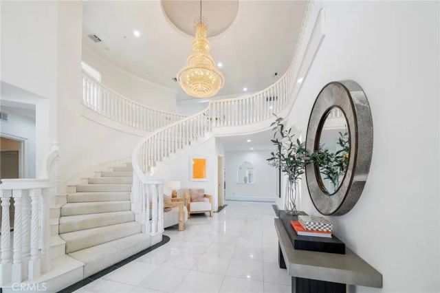 515 W Le Roy, Arcadia, CA 91007