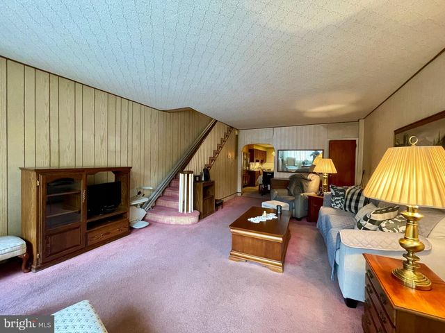 1011 MORRIS ST, Philadelphia, PA 19148
