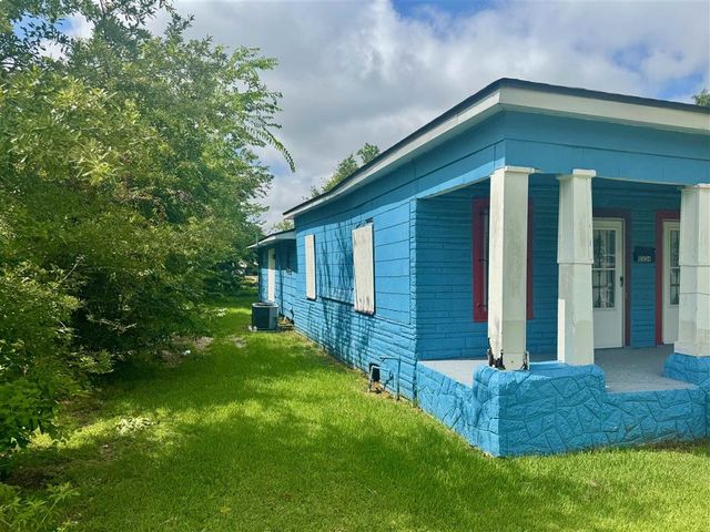 1534 N Iowa Street, Lake Charles, LA 70601