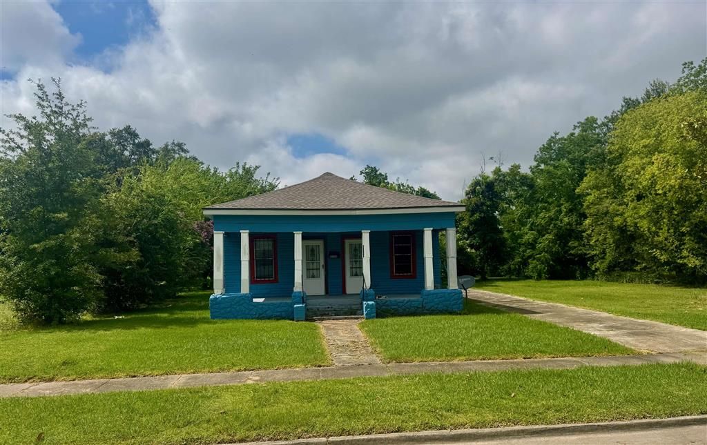 1534 N Iowa Street, Lake Charles, LA 70601