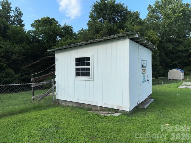 175 Grove Street, Cooleemee, NC 27014