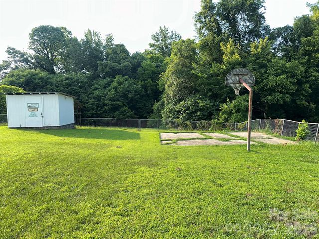 175 Grove Street, Cooleemee, NC 27014