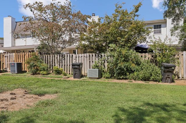 105 Foxborough Sq, W, Brentwood, TN 37027