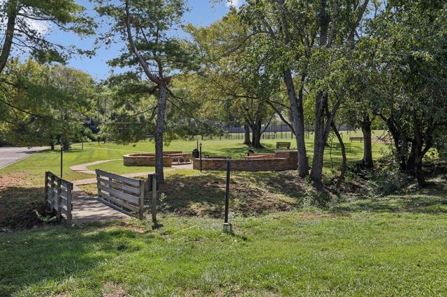 105 Foxborough Sq, W, Brentwood, TN 37027
