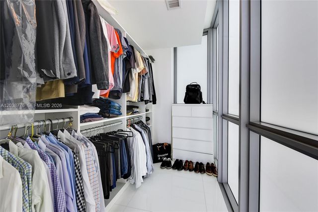1100 Biscayne Boulevard 3205, Miami, FL 33132
