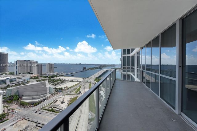 1100 Biscayne Boulevard 3205, Miami, FL 33132