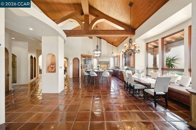 1615 Lawrence Rd, Danville, CA 94506