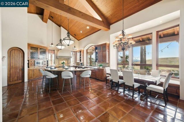 1615 Lawrence Rd, Danville, CA 94506