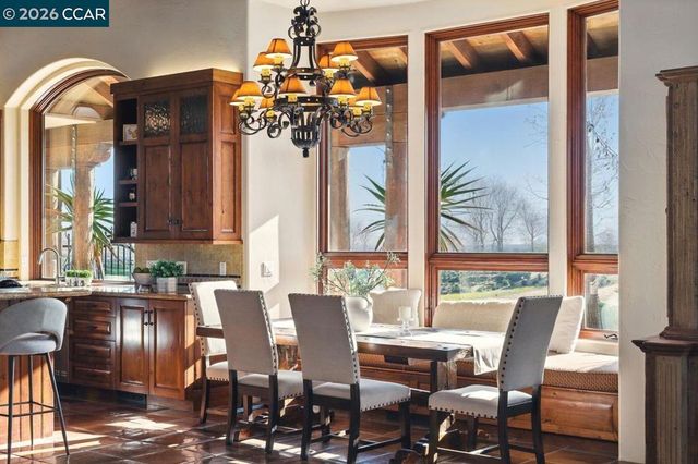 1615 Lawrence Rd, Danville, CA 94506