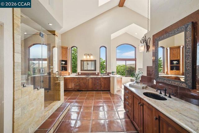 1615 Lawrence Rd, Danville, CA 94506