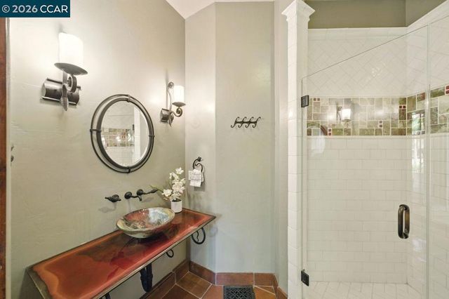 1615 Lawrence Rd, Danville, CA 94506