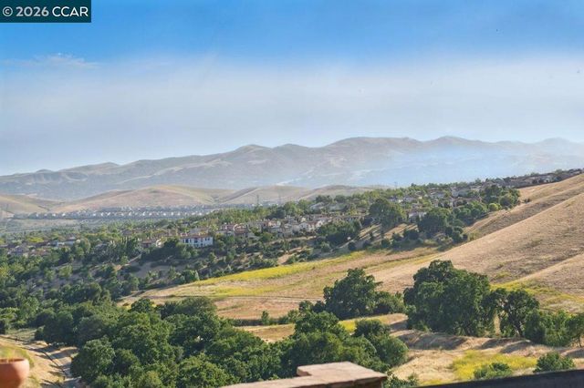 1615 Lawrence Rd, Danville, CA 94506