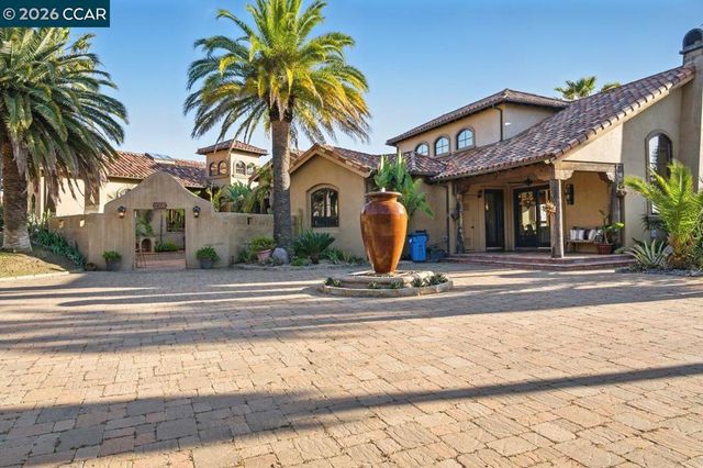 1615 Lawrence Rd, Danville, CA 94506