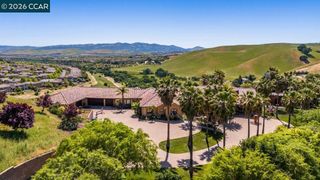 1615 Lawrence Rd, Danville, CA 94506