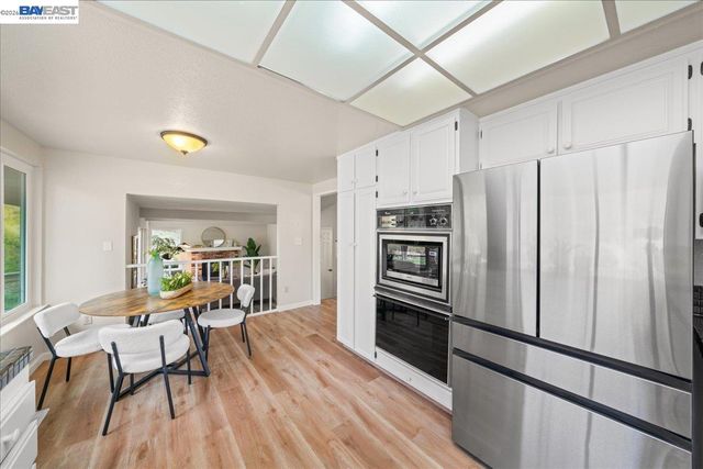 4 Woodview Ct, San Ramon, CA 94582