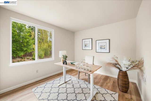 4 Woodview Ct, San Ramon, CA 94582