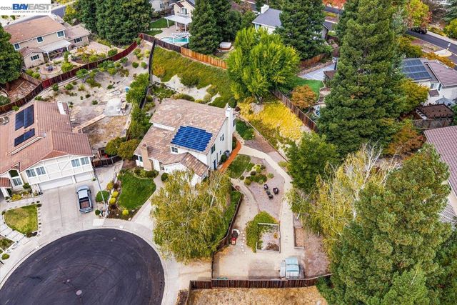 4 Woodview Ct, San Ramon, CA 94582