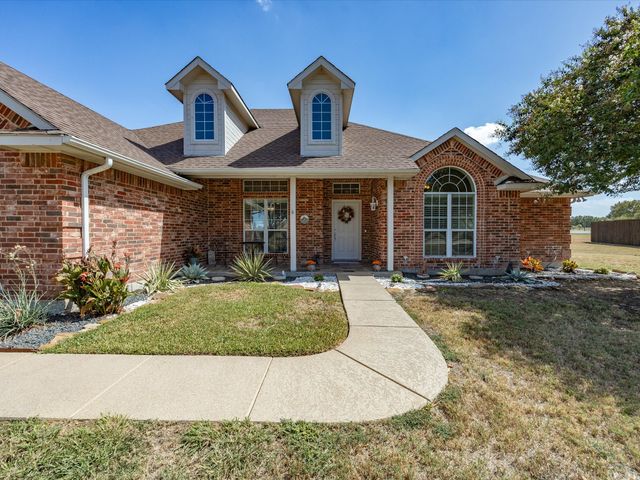 5020 April Lane, Waxahachie, TX 75165
