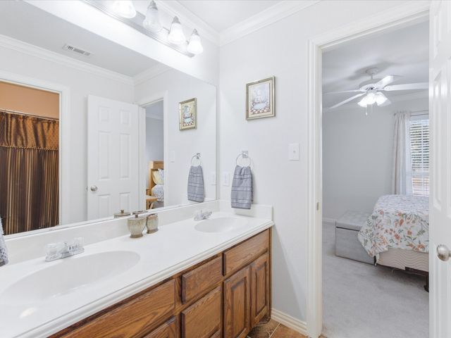 5020 April Lane, Waxahachie, TX 75165
