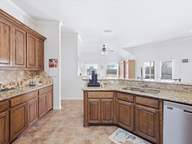 5020 April Lane, Waxahachie, TX 75165