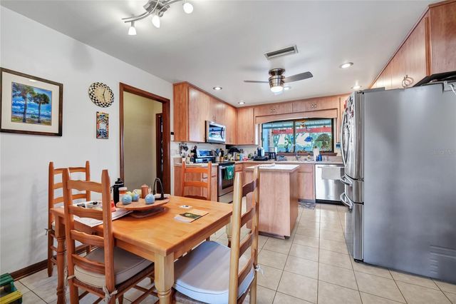 3939 ROSE PETAL LANE, Orlando, FL 32808