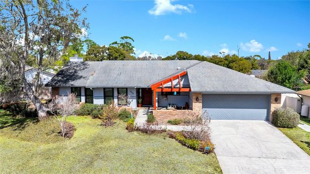 3939 ROSE PETAL LANE, Orlando, FL 32808