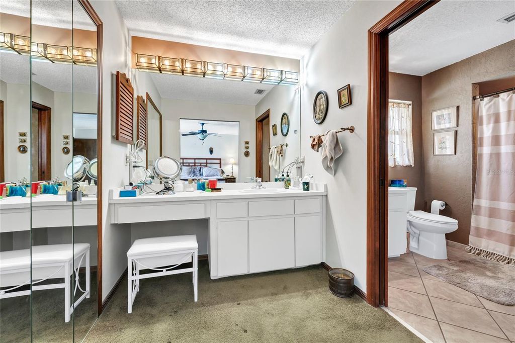 Image 21 of property listing at 3939 ROSE PETAL LANE, Orlando, FL 32808