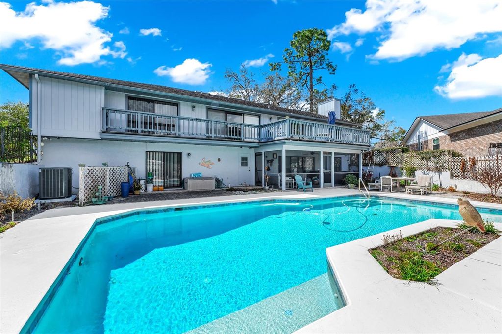 Image 32 of property listing at 3939 ROSE PETAL LANE, Orlando, FL 32808
