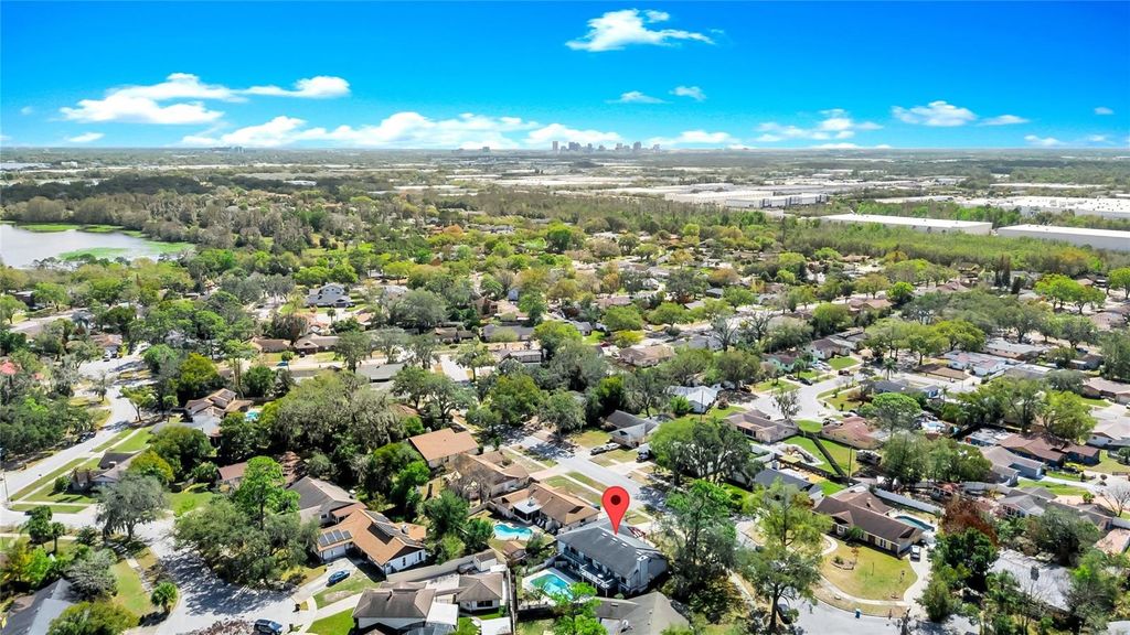 Image 44 of property listing at 3939 ROSE PETAL LANE, Orlando, FL 32808