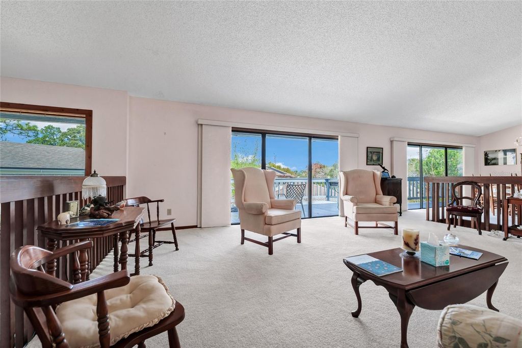 Image 9 of property listing at 3939 ROSE PETAL LANE, Orlando, FL 32808