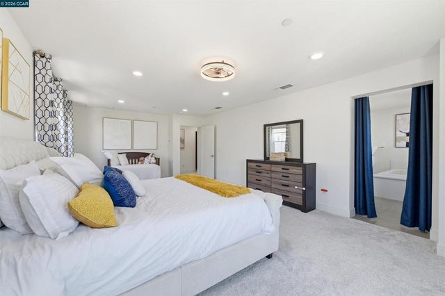 37352 Watersail Way, Newark, CA 94560