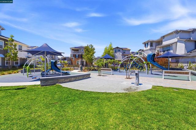 37352 Watersail Way, Newark, CA 94560
