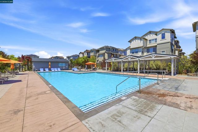 37352 Watersail Way, Newark, CA 94560
