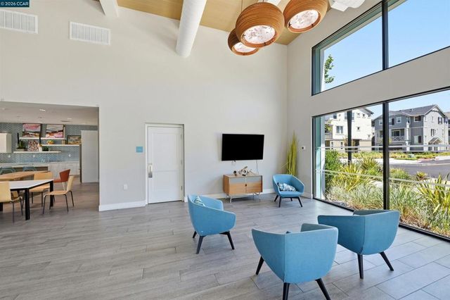 37352 Watersail Way, Newark, CA 94560