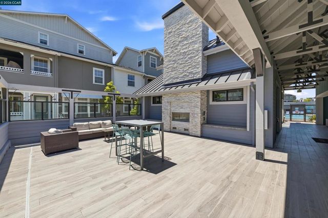 37352 Watersail Way, Newark, CA 94560