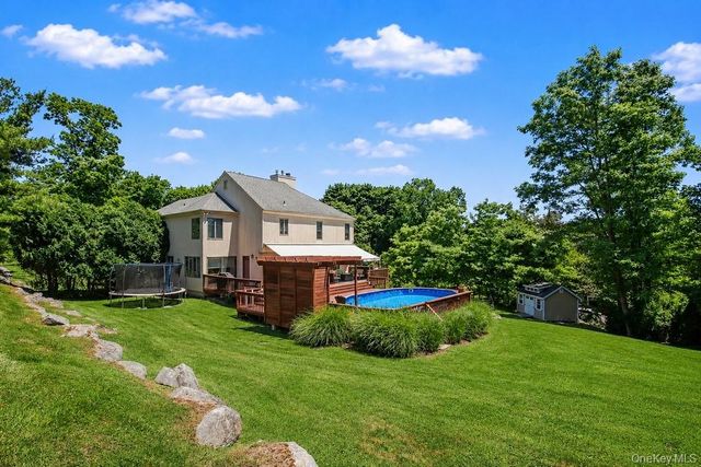 71 Granite Springs Road, Granite Springs, NY 10527