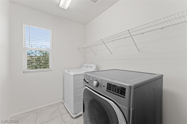 7790 Meng Court, Las Vegas, NV 89113