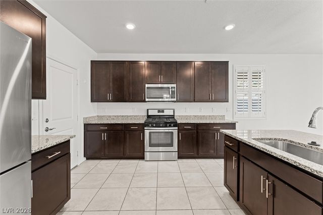 7790 Meng Court, Las Vegas, NV 89113