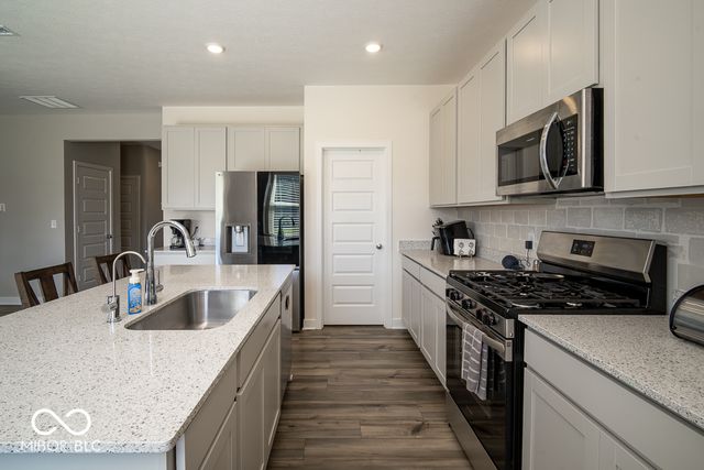 1147 Kendrick Street, Greenwood, IN 46143