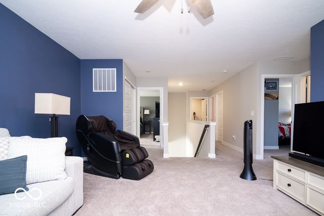 1147 Kendrick Street, Greenwood, IN 46143