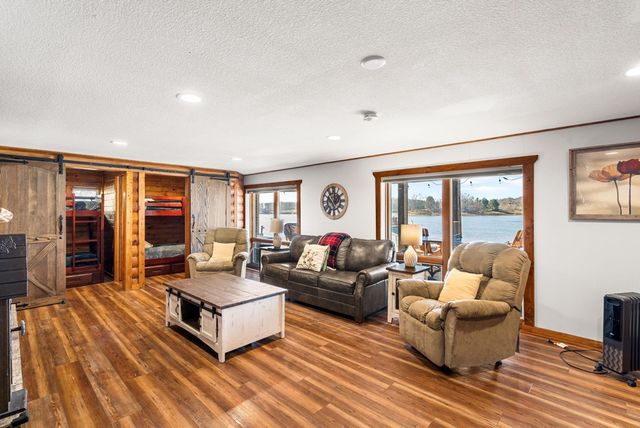 314 Kilpatrick Point Drive, Hayesville, NC 28904