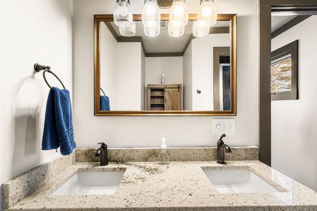 314 Kilpatrick Point Drive, Hayesville, NC 28904