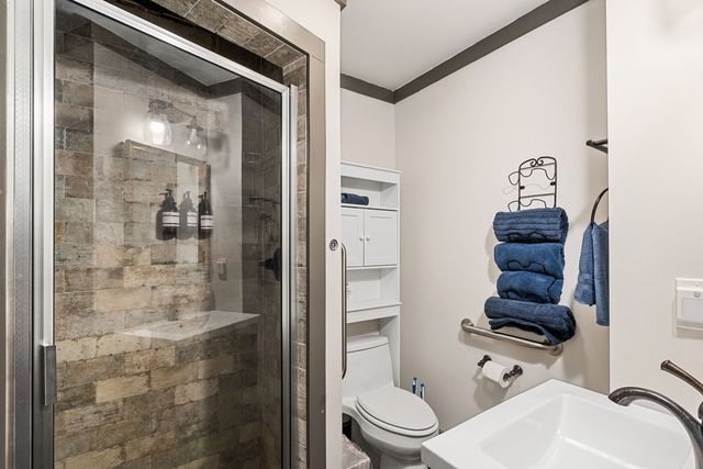 314 Kilpatrick Point Drive, Hayesville, NC 28904