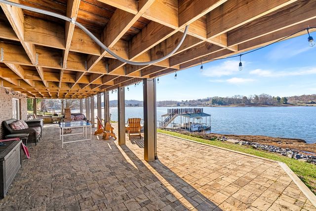 314 Kilpatrick Point Drive, Hayesville, NC 28904