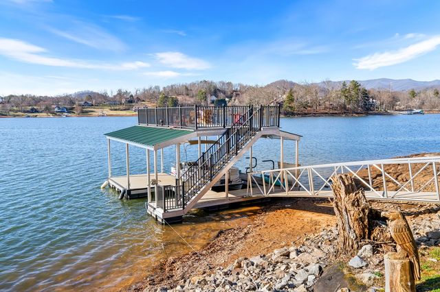 314 Kilpatrick Point Drive, Hayesville, NC 28904
